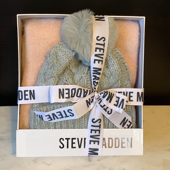 Steve Madden Fringe Scarf and Beanie Set main image 5